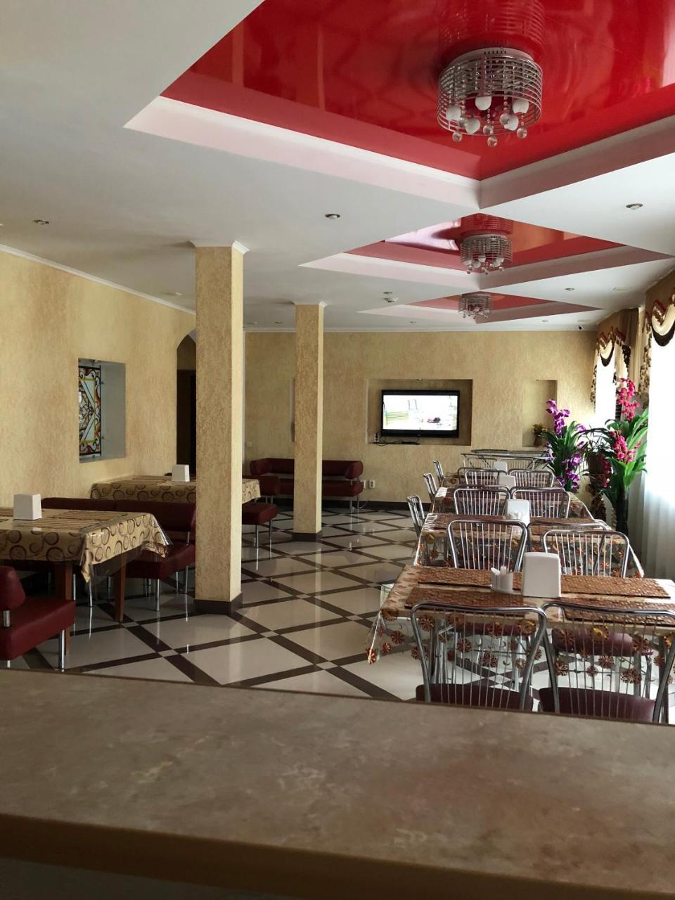 Mirage Hotel 库斯塔奈 外观 照片